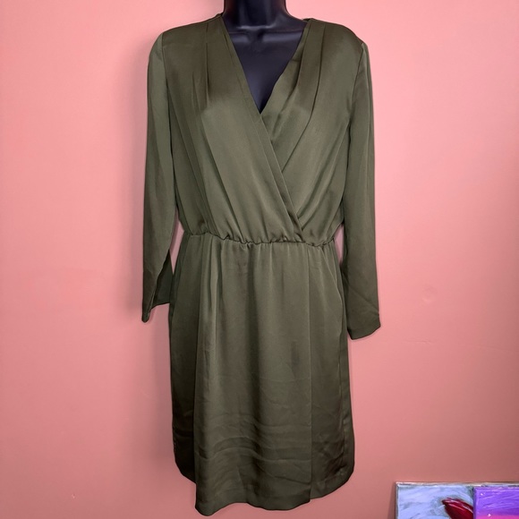 Banana Republic Pleated “wrap” Dress - Picture 2 of 9